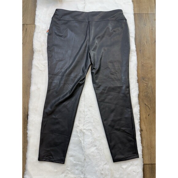 Pioneer Woman Faux Suede Leggings - Picture 8 of 11